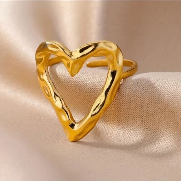 Chic Cuff Ring Stainless Steel 18k Gold Plated Trendy Hollow Heart Design - Picture 5 of 7